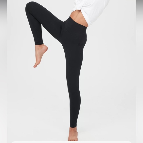 Offline Black OG High Rise Leggings - Picture 2 of 6